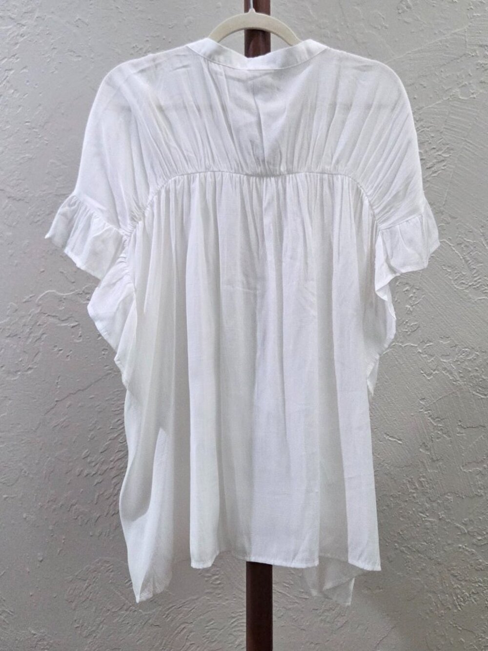 BIBI‎ Button Front Blouse With Ruffles - Picture 2 of 4